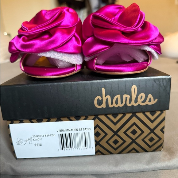 Charles by Charles David flower magenta pumps with sculptured heel - Picture 4 of 10
